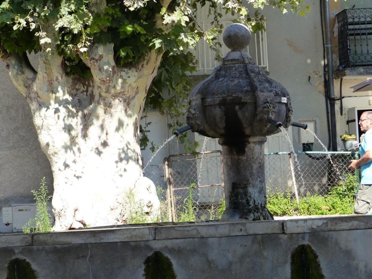 Château du Grand Jardin Valensole Exterior foto
